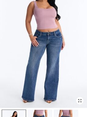 Fashion Nova Women's Low-Rise Wide Leg Jeans in Medium Blue